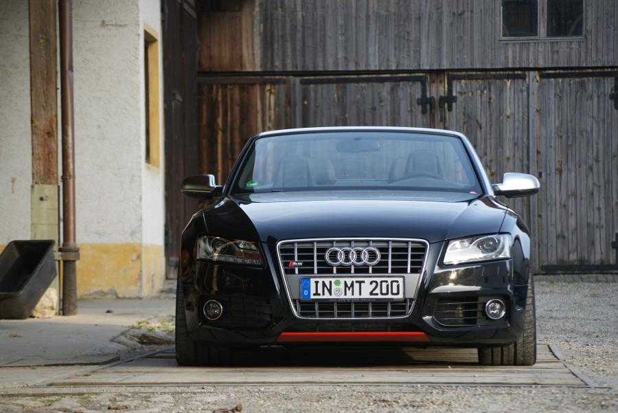  Audi S5 Cabriolet Michelle Edition by MTM 2009 года  (фото 10 из 12)